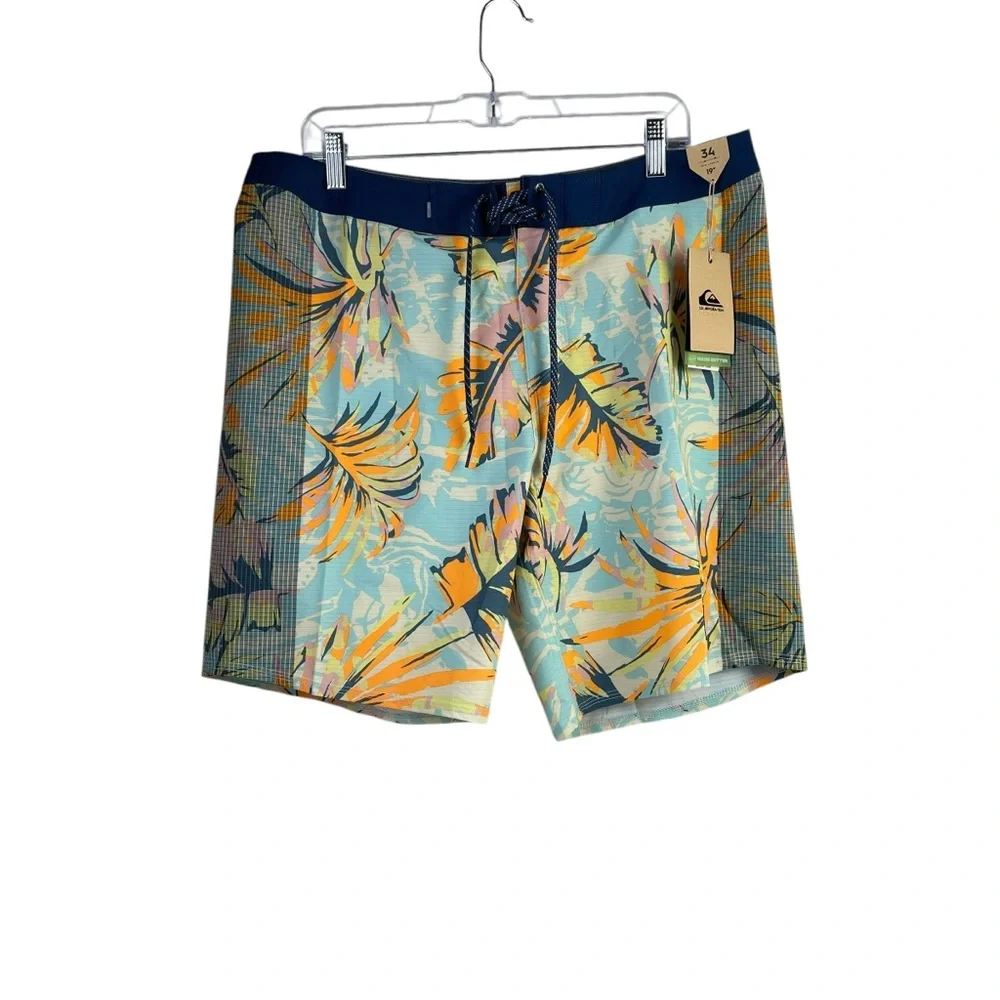 Quiksilver Highline Swim Shorts Tropical Print Men’s Size 34 NWT MSRP $65